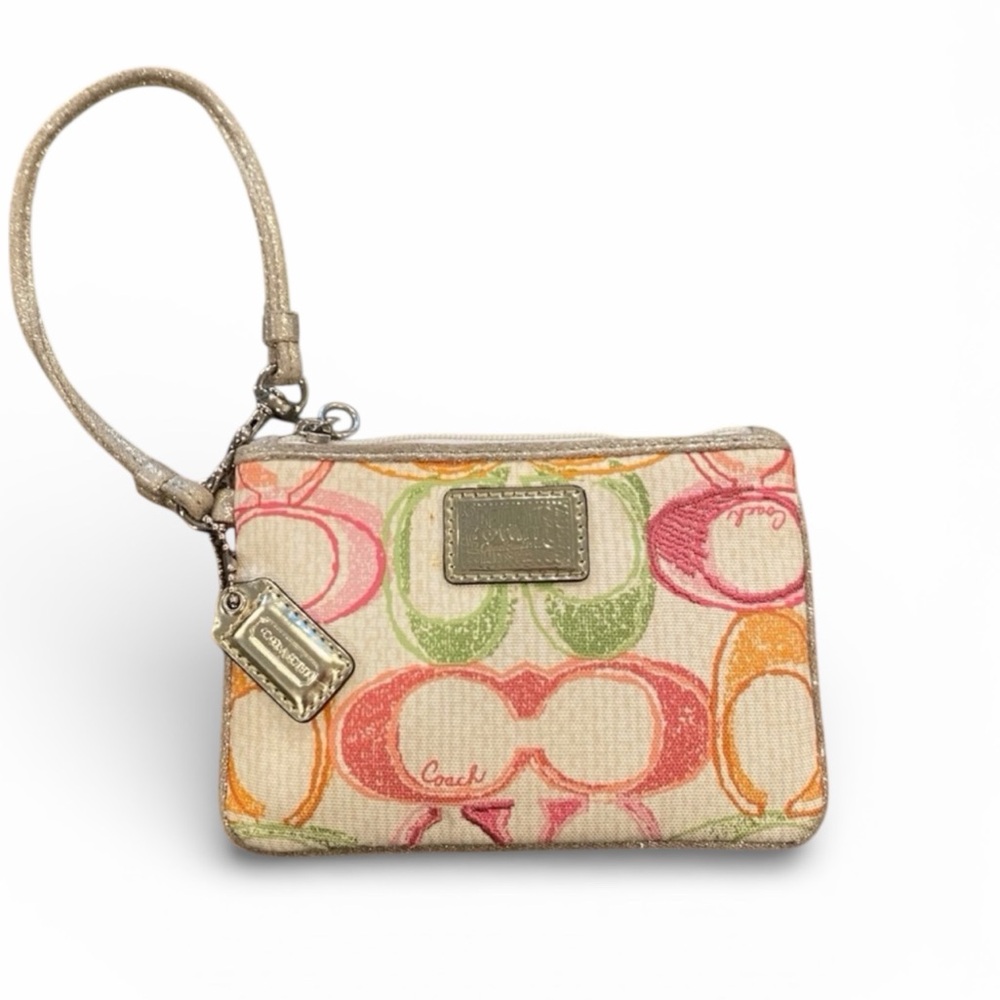 Coach Poppy Signature C Small Zip Wristlet Cream Multi